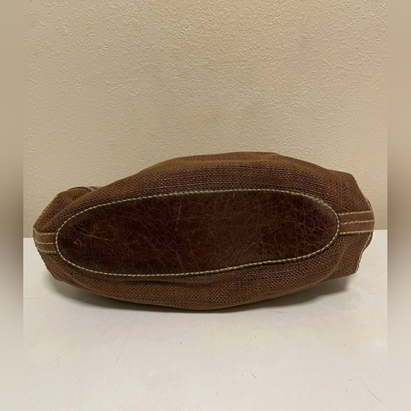 FOSSIL Canvas/Weave Floral Print Bag with Wooden Handles - Picture 7 of 7